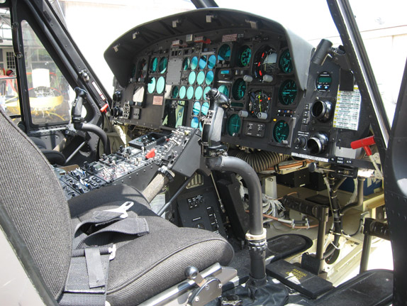 sikorsky s76 helicopter Flight Controls