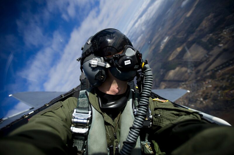 How to Visually Defeat an Intercept in DCS Cold War Servers.