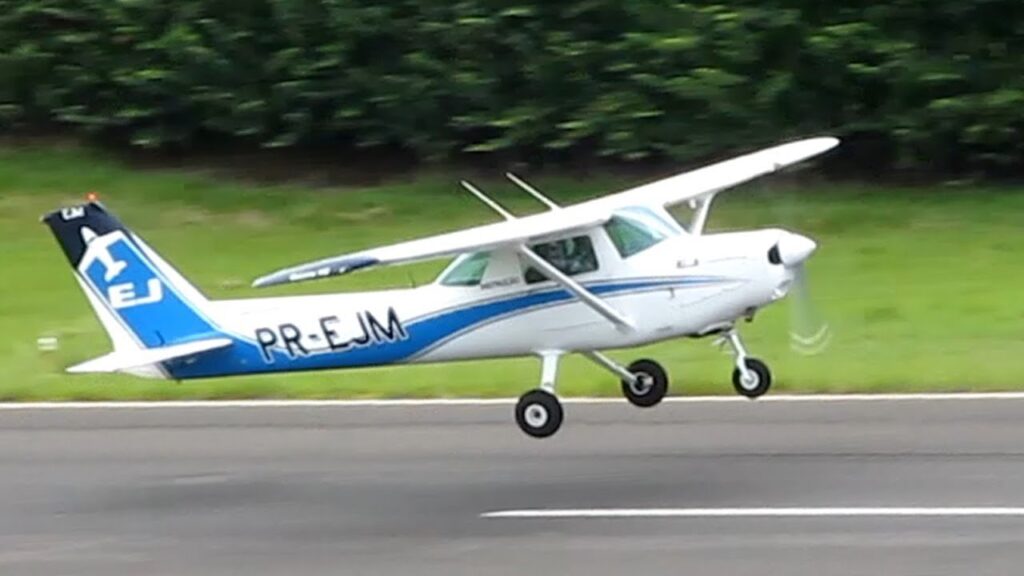 Cessna Landing