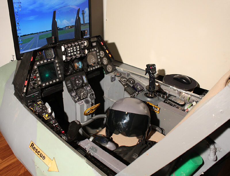 Home Built F 16 Cockpit e1760496764471