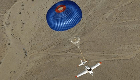 Cirrus SR22 Parachute
