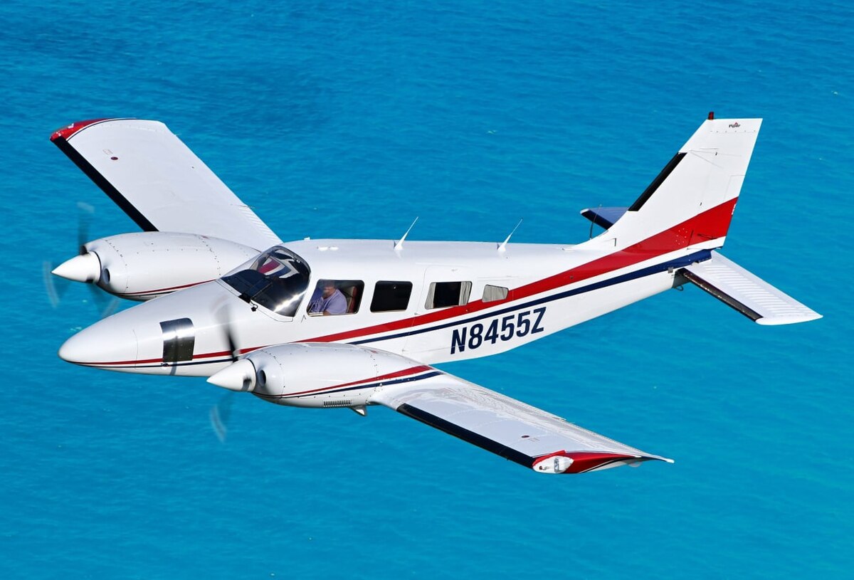 PA-34 Multi Engine Aircraft