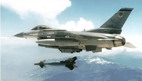 GBU 2000 lb bomb